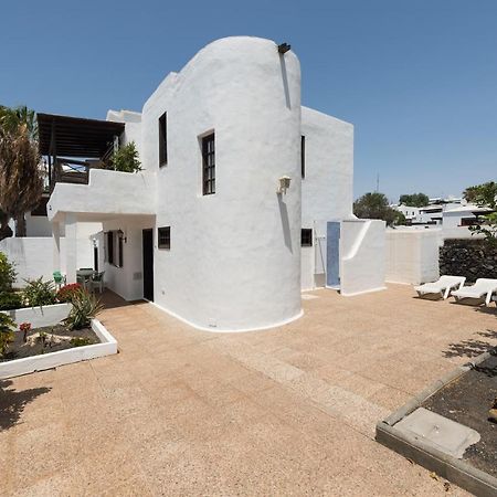2Br Beach House - Solarium & Shower Terrace - 13 Puerto del Carmen  Exterior photo