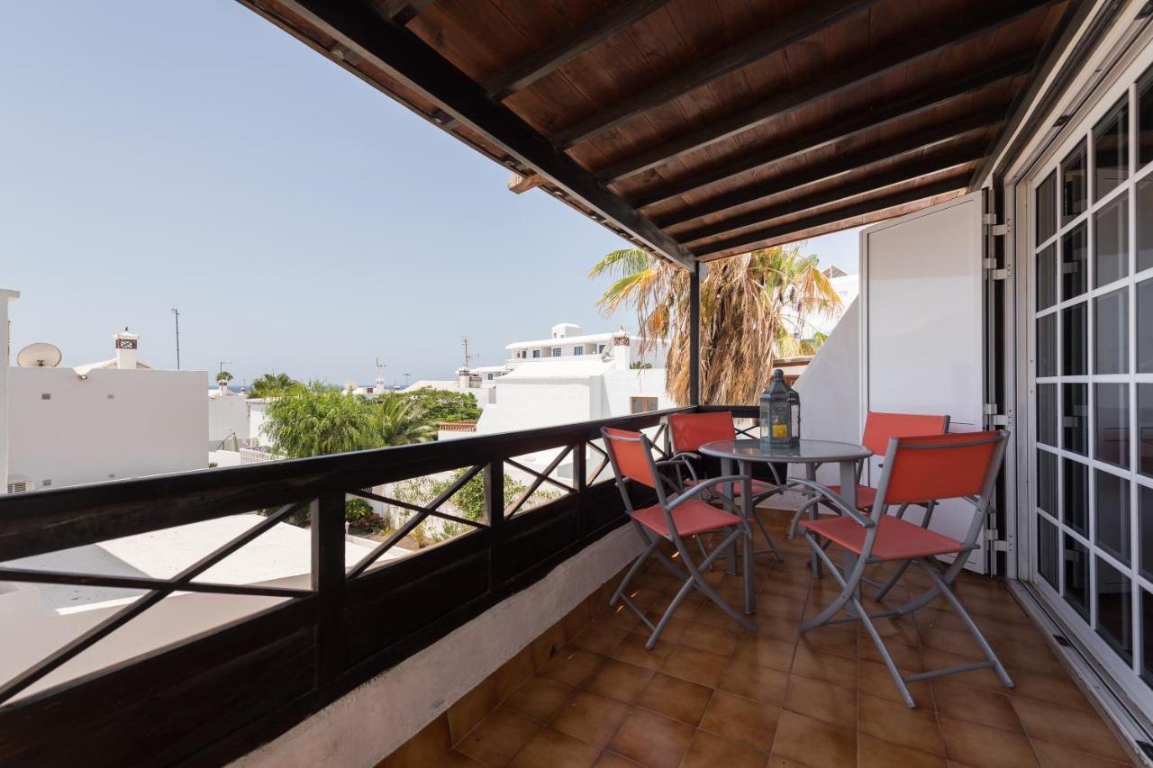 2Br Beach House - Solarium & Shower Terrace - 13 Puerto del Carmen  Exterior photo