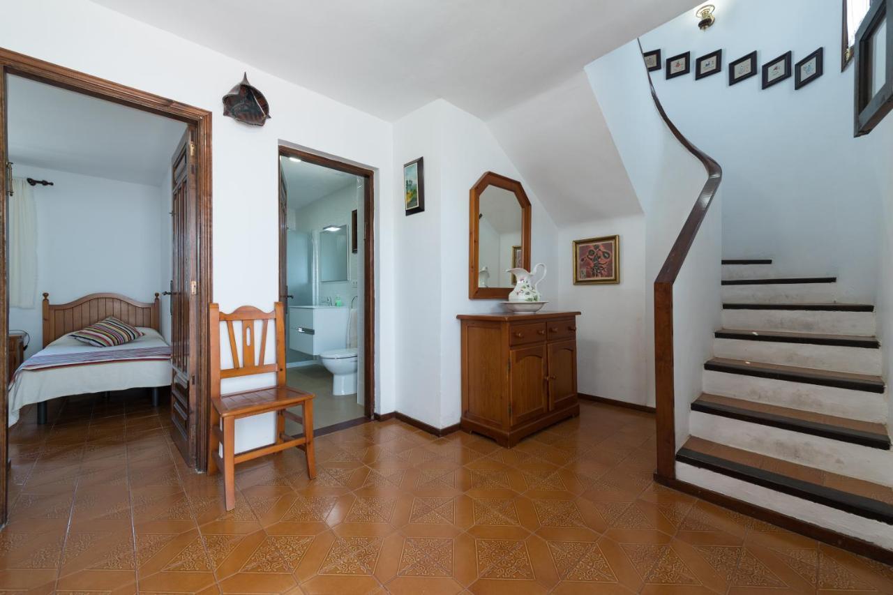 2Br Beach House - Solarium & Shower Terrace - 13 Puerto del Carmen  Exterior photo
